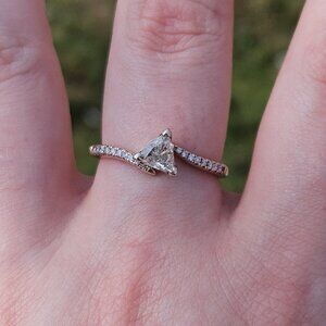 14K Rose Gold Ever Us Triangle Diamond Engagement Ring 5/8TCW Size 8.75